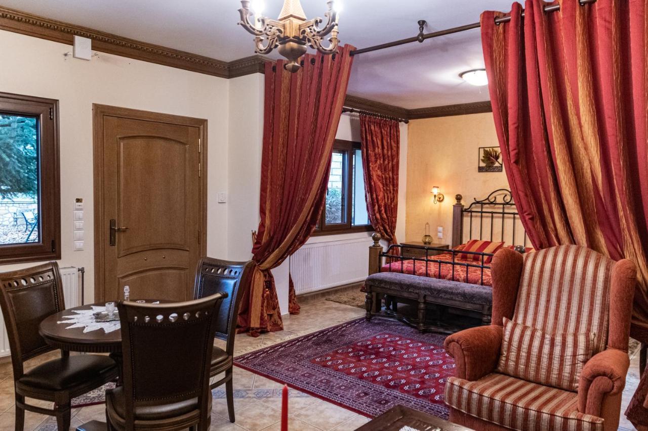 Margit Hotel Karpenisi